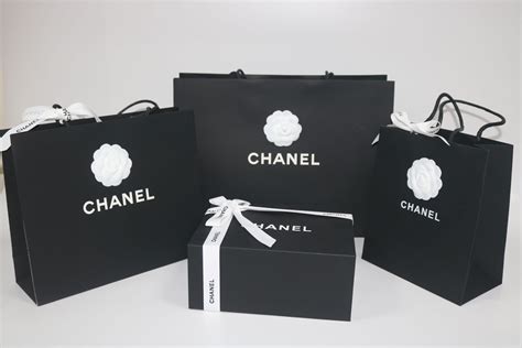 picture of product label of chanel boxed|chanel paper bag.